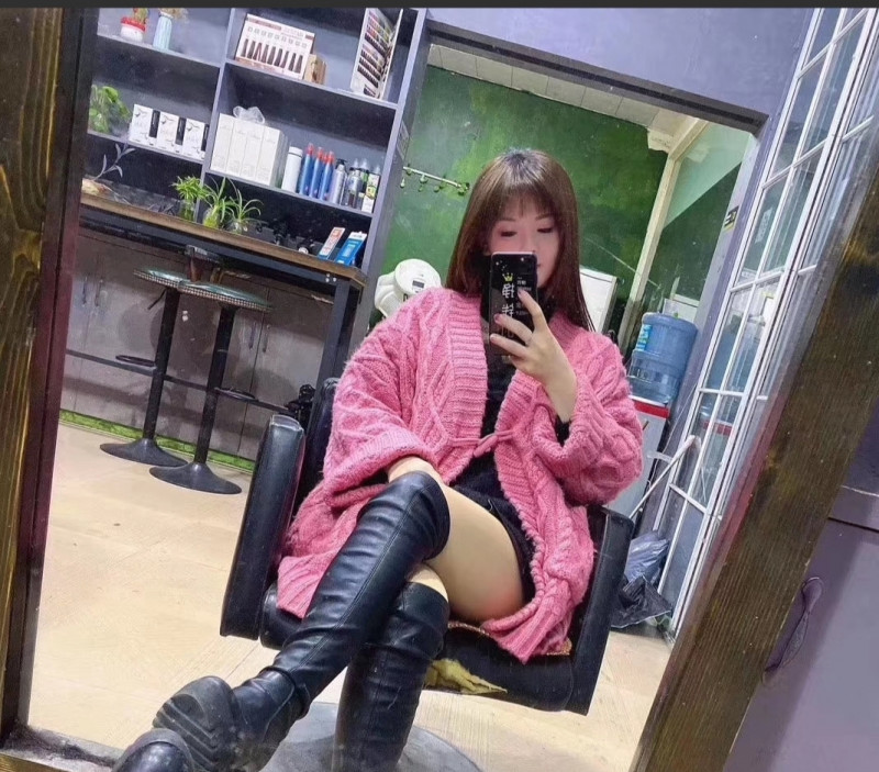 迈皋桥 小少妇
